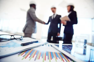 Obsługa informatyczna firm – co obejmuje i dlaczego się opłaca?